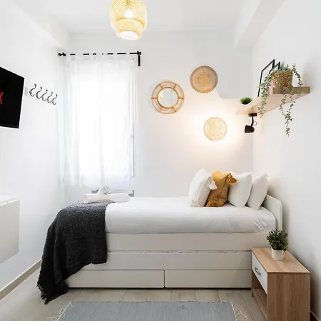 Estudio Con Encanto En Fuencarral Madrid Exterior photo